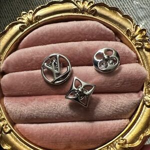 Louis Vuitton Silver earrings  Trio set new interchangeable